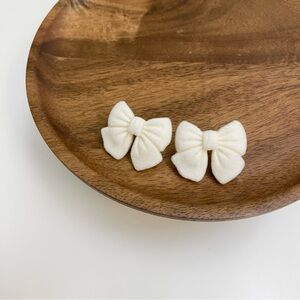 4/$15 Frosty Soft Cream White Velvety Bow Earrings